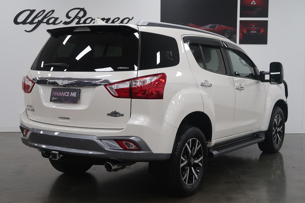 2020 Isuzu MU-X LS-T