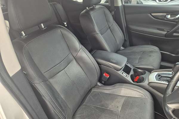 2015 Nissan QASHQAI Ti J11