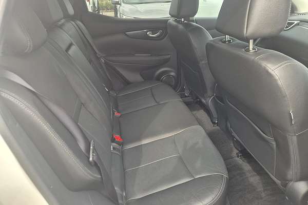 2015 Nissan QASHQAI Ti J11