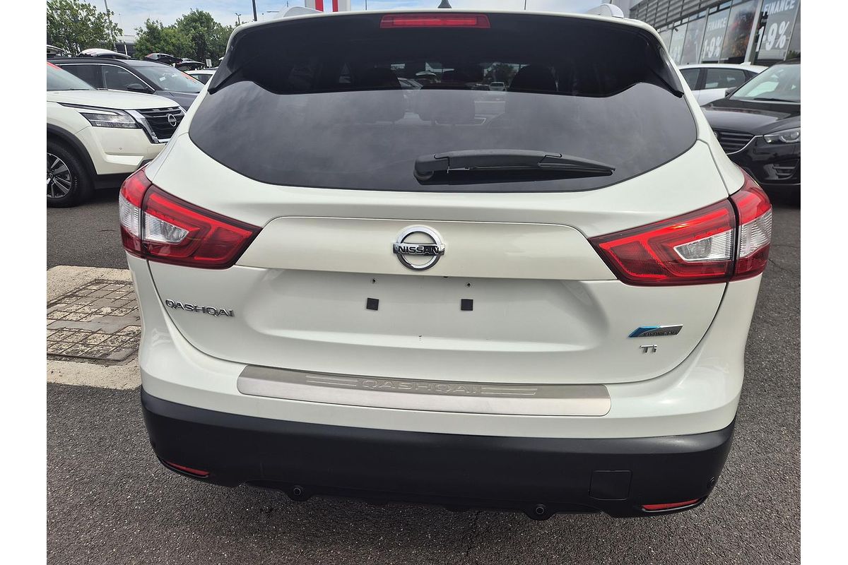 2015 Nissan QASHQAI Ti J11