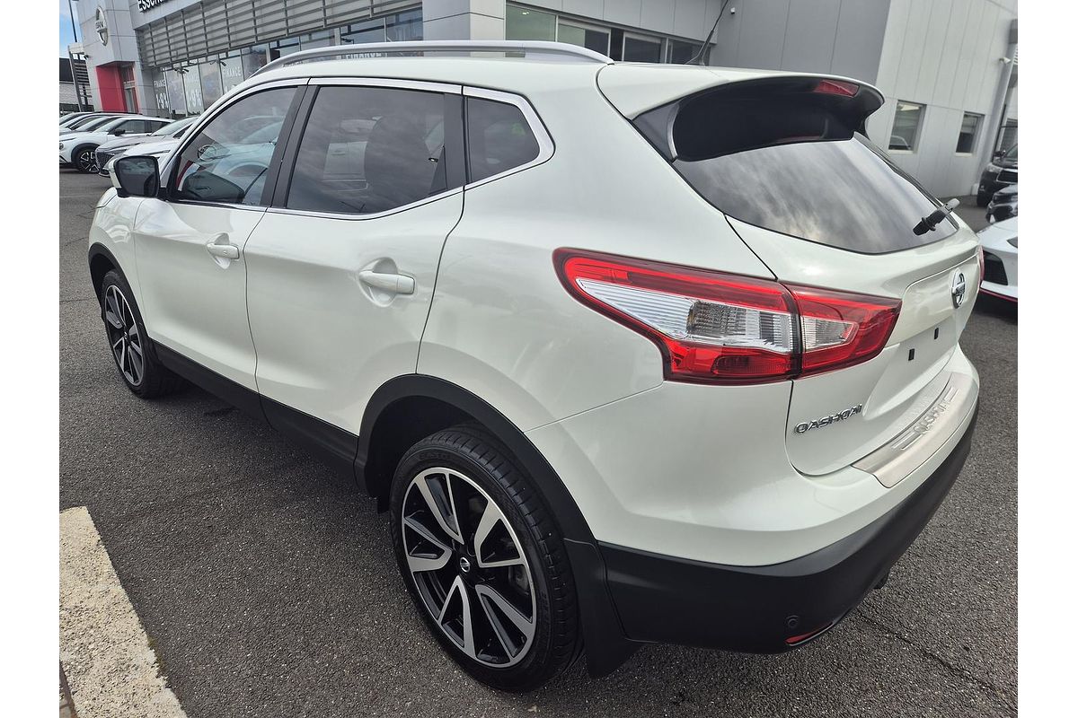 2015 Nissan QASHQAI Ti J11