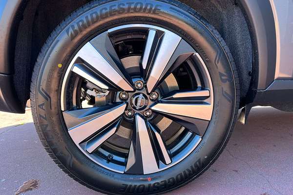 2025 Nissan X-TRAIL Ti e-POWER T33