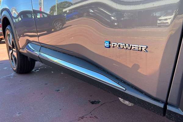 2025 Nissan X-TRAIL Ti e-POWER T33