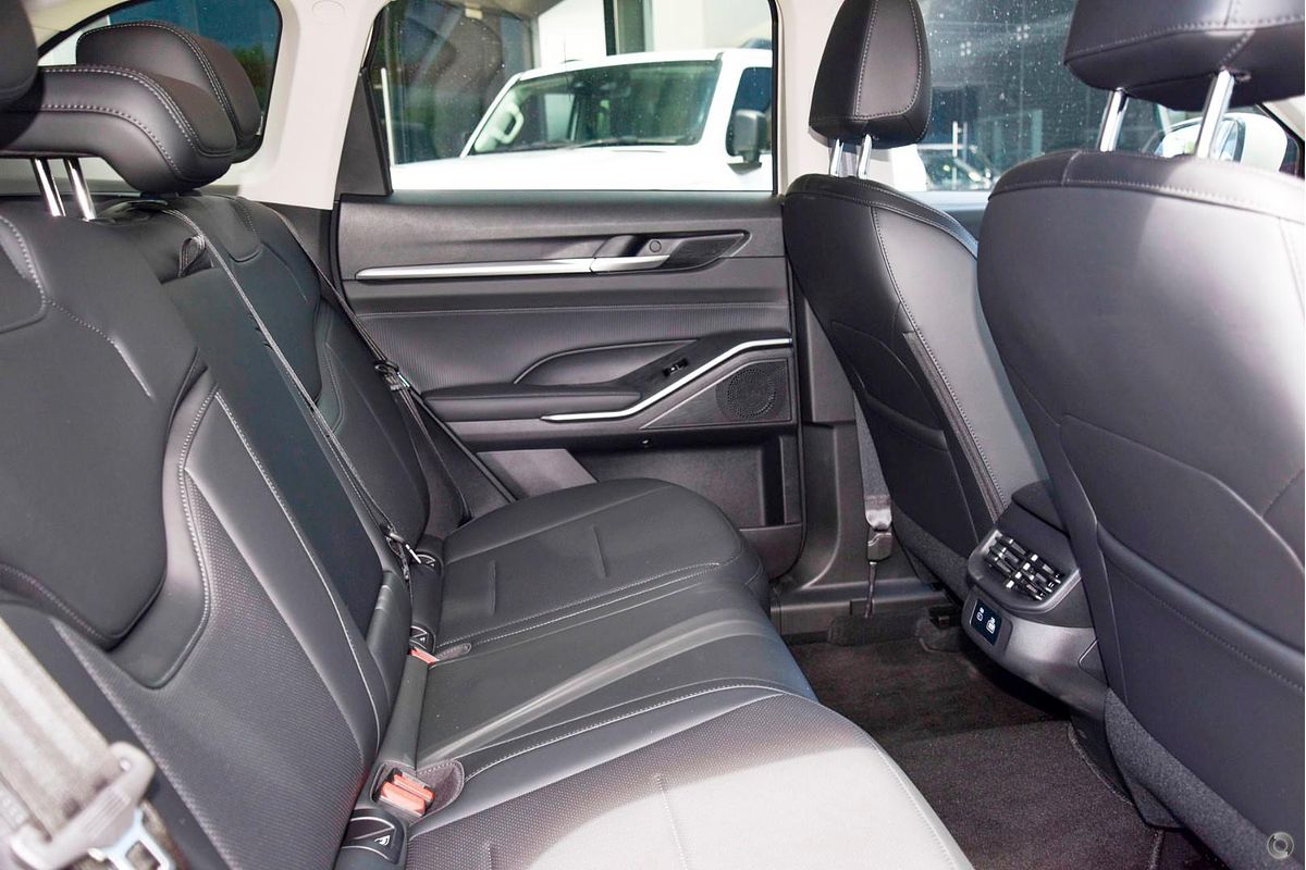 2025 GWM Haval H6 Ultra PHEV B01