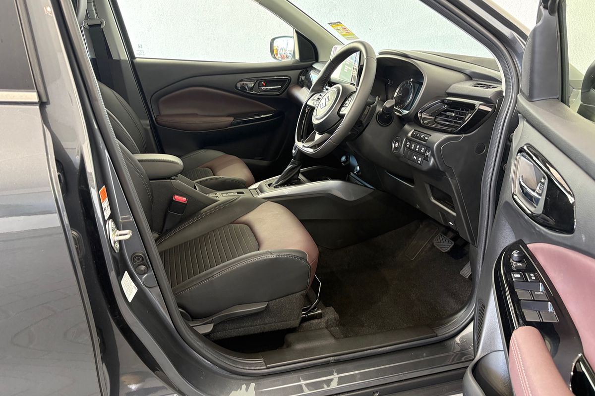 2025 Suzuki Fronx Hybrid KW