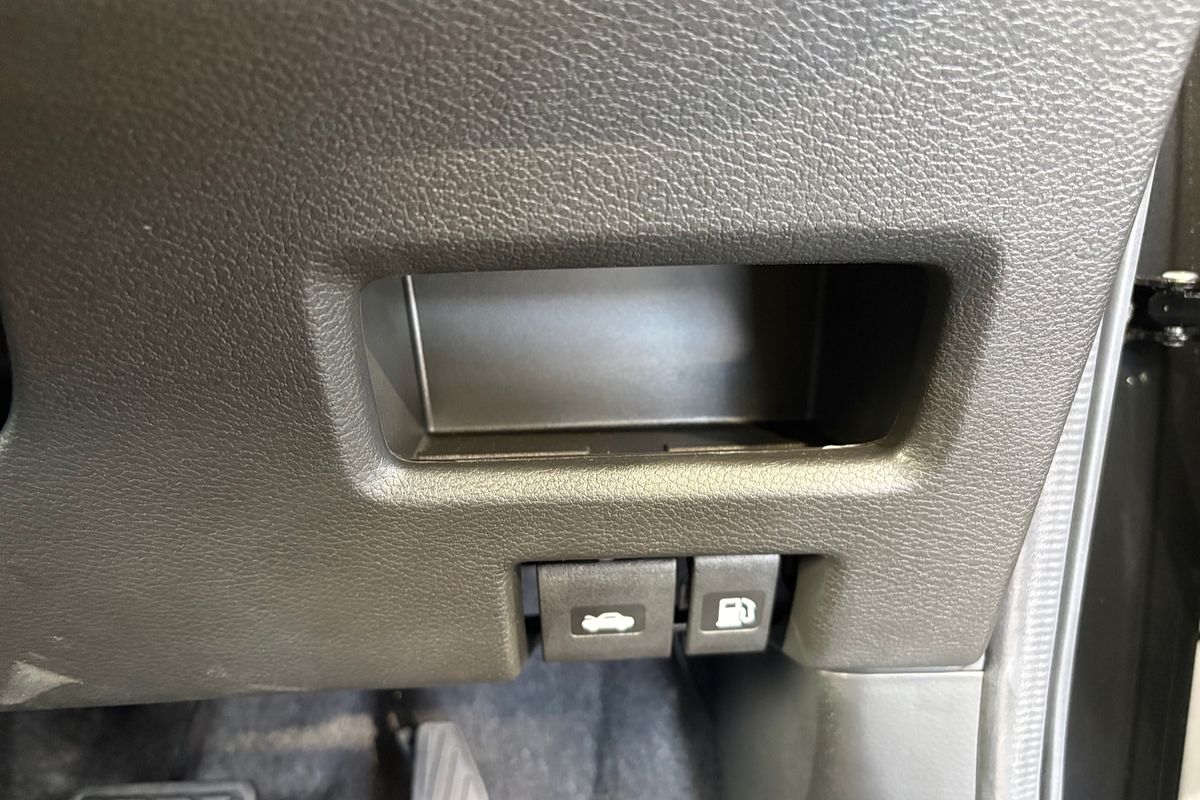 2025 Suzuki Fronx Hybrid KW