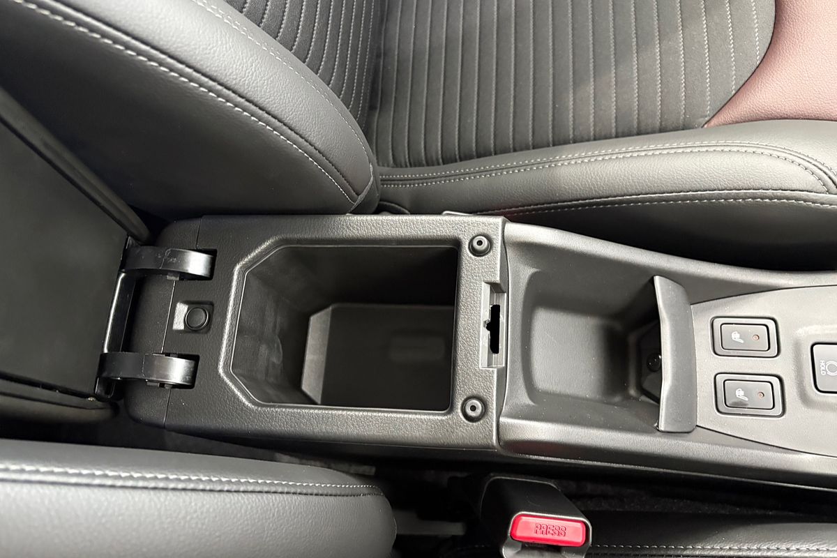 2025 Suzuki Fronx Hybrid KW