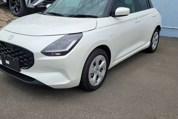 2024 Suzuki Swift Hybrid Plus UZ
