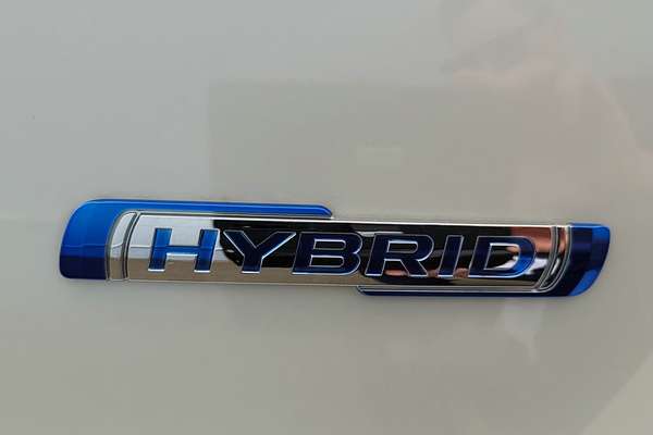 2024 Suzuki Swift Hybrid Plus UZ