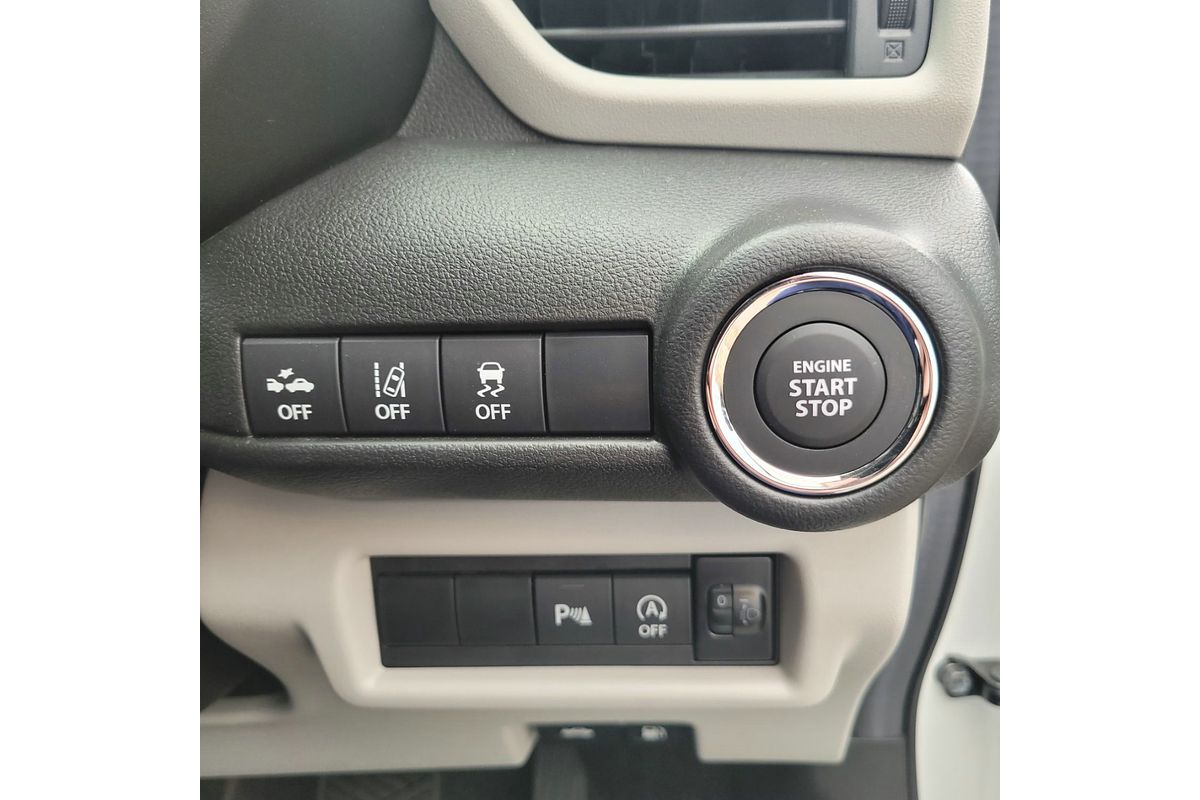 2024 Suzuki Swift Hybrid Plus UZ