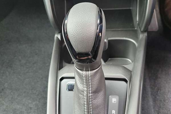 2024 Suzuki Swift Hybrid Plus UZ