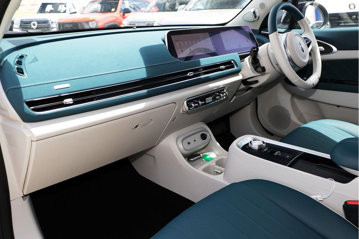 2025 GWM Ora Lux ES11