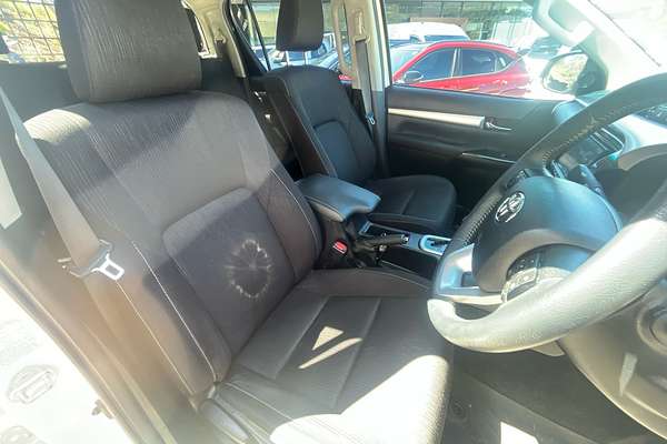 2020 Toyota Hilux SR5 GUN126R 4X4