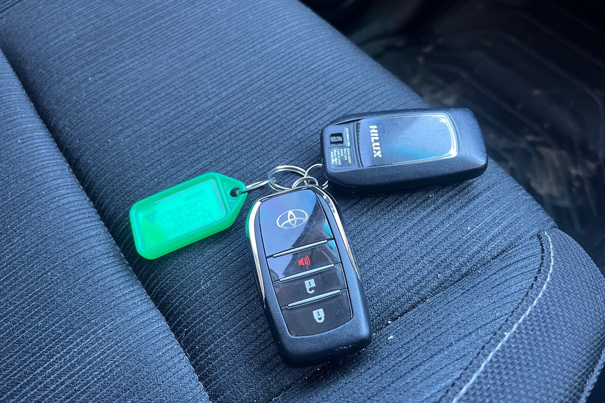 2020 Toyota Hilux SR5 GUN126R 4X4