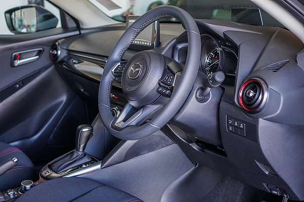 2025 Mazda 2 G15 Evolve DJ Series