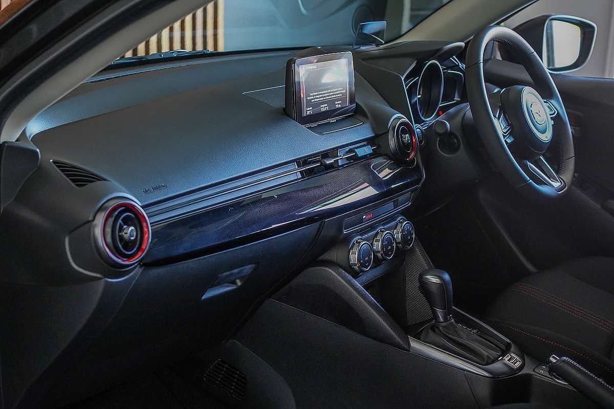 2025 Mazda 2 G15 Evolve DJ Series