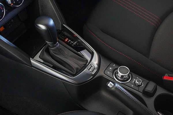 2025 Mazda 2 G15 Evolve DJ Series