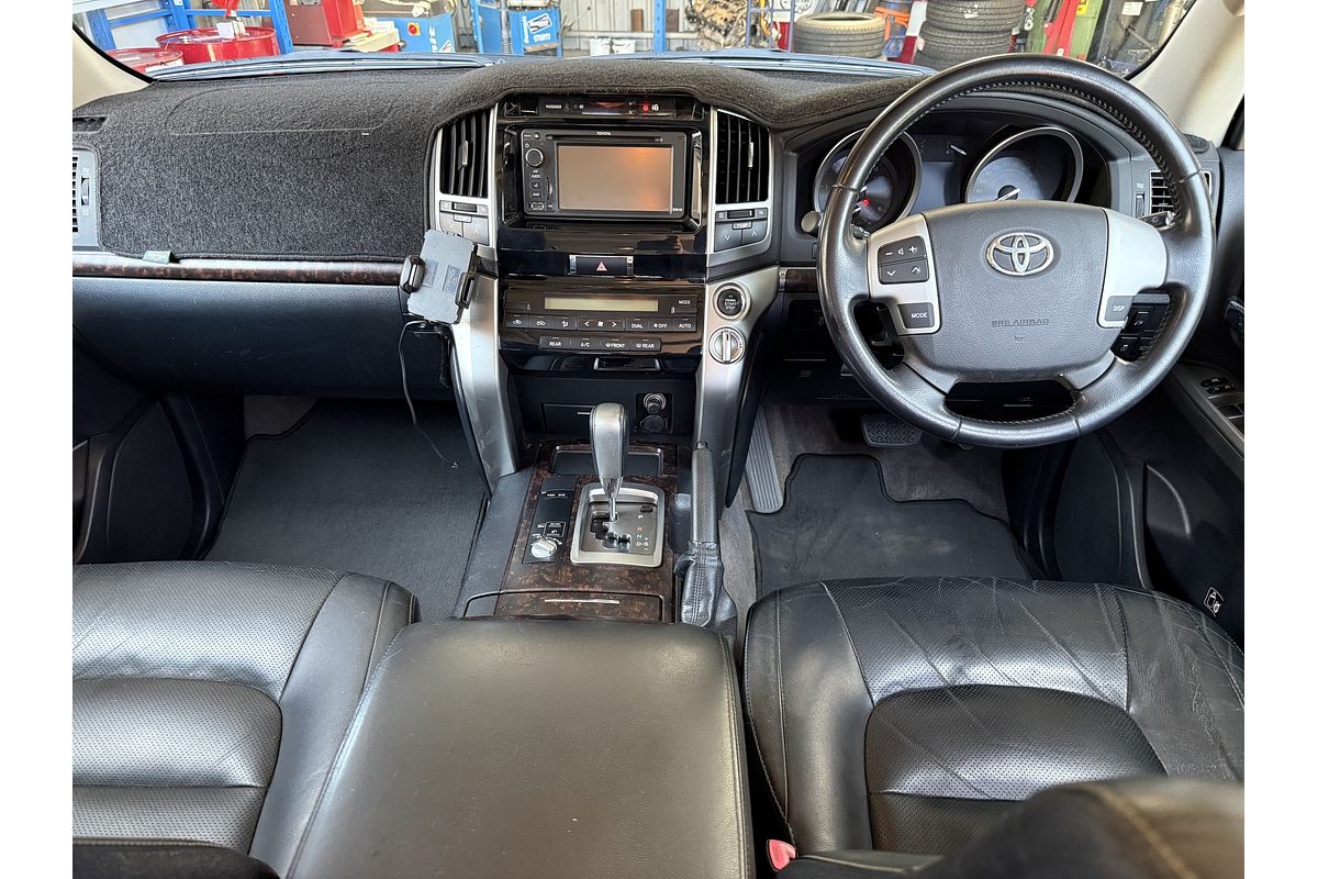 2013 Toyota Landcruiser VX VDJ200R