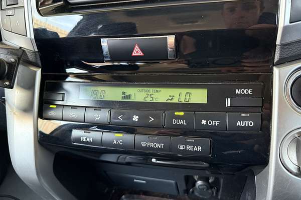 2013 Toyota Landcruiser VX VDJ200R