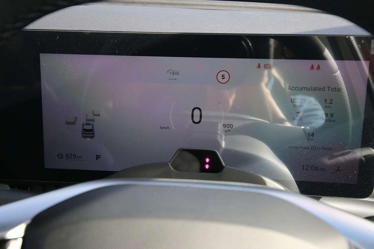 2025 MG QS Excite IS31