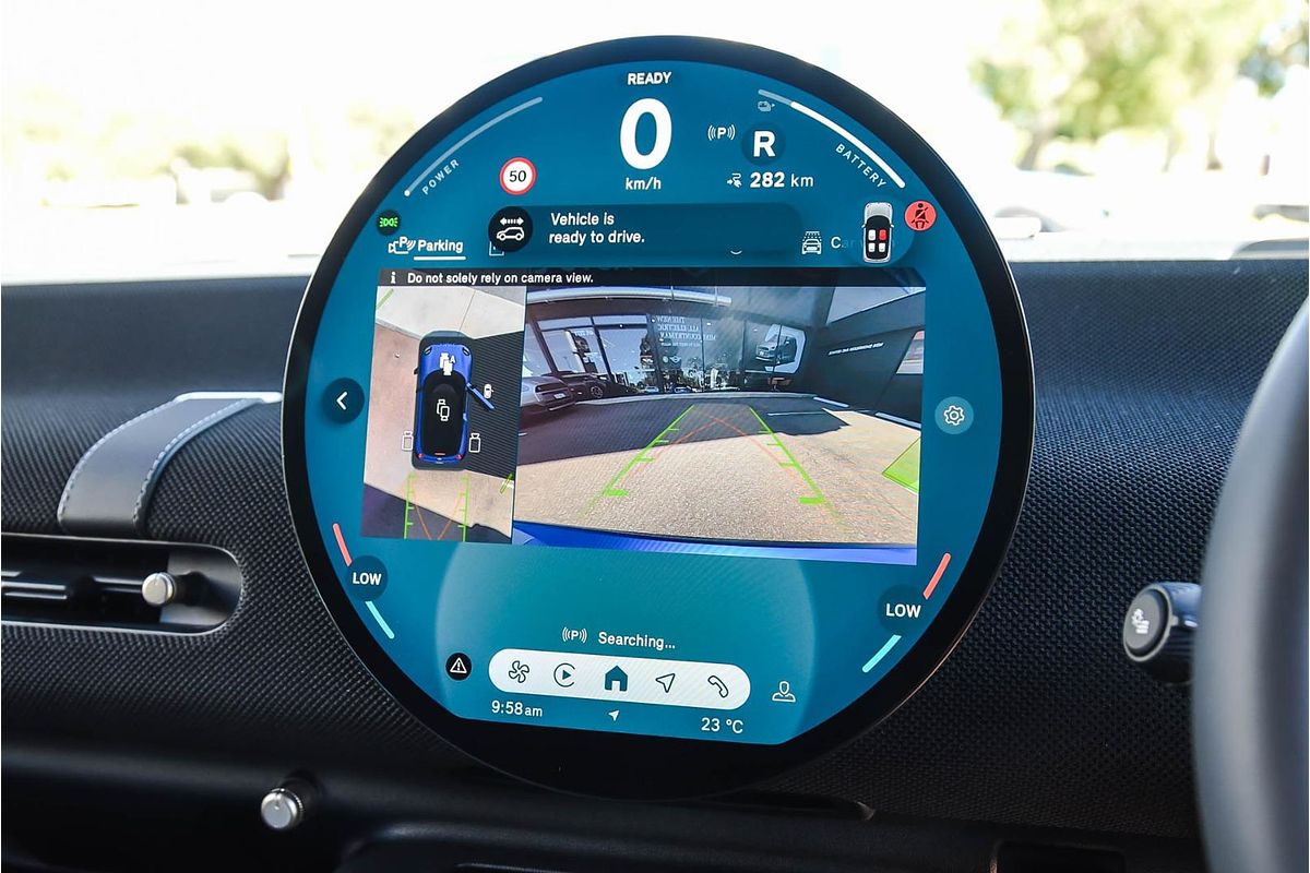 2025 MINI Cooper SE Favoured J01