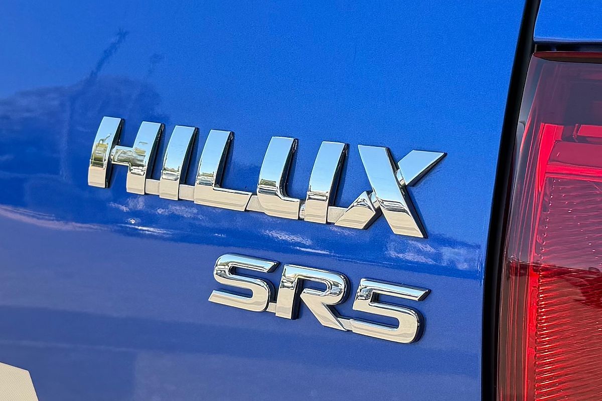 2017 Toyota Hilux SR5 GUN126R 4X4