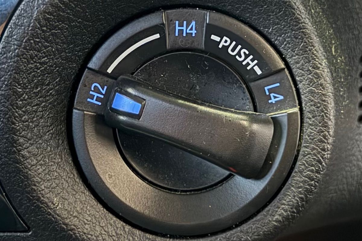 2017 Toyota Hilux SR5 GUN126R 4X4