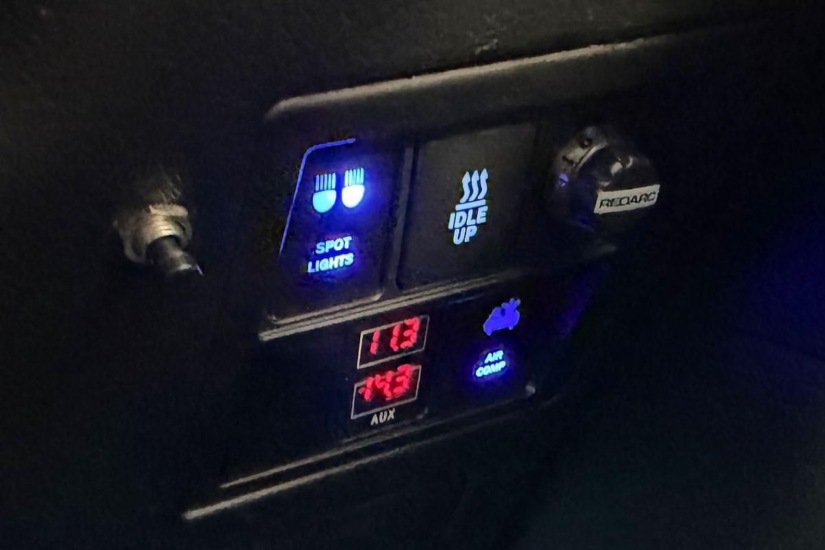 2017 Toyota Hilux SR5 GUN126R 4X4