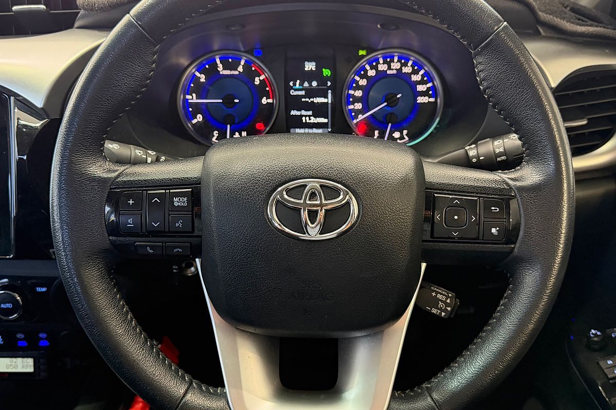 2017 Toyota Hilux SR5 GUN126R 4X4