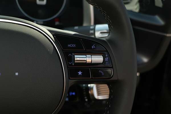 2023 Hyundai IONIQ 6 EPIQ CE.V1