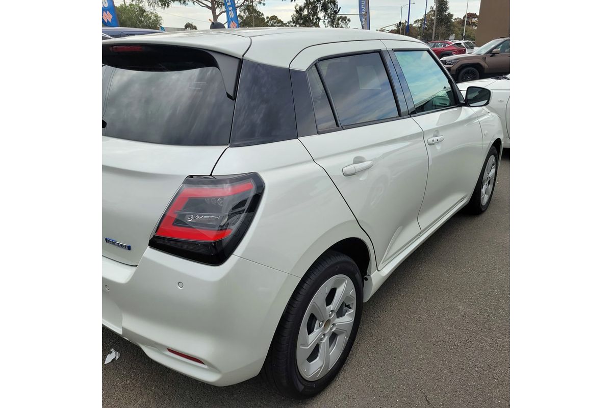 2024 Suzuki Swift Hybrid Plus UZ