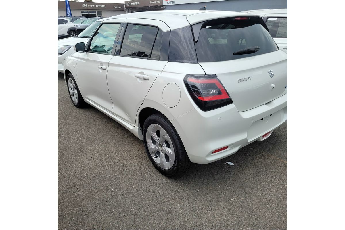 2024 Suzuki Swift Hybrid Plus UZ