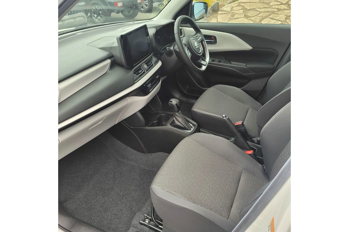 2024 Suzuki Swift Hybrid Plus UZ