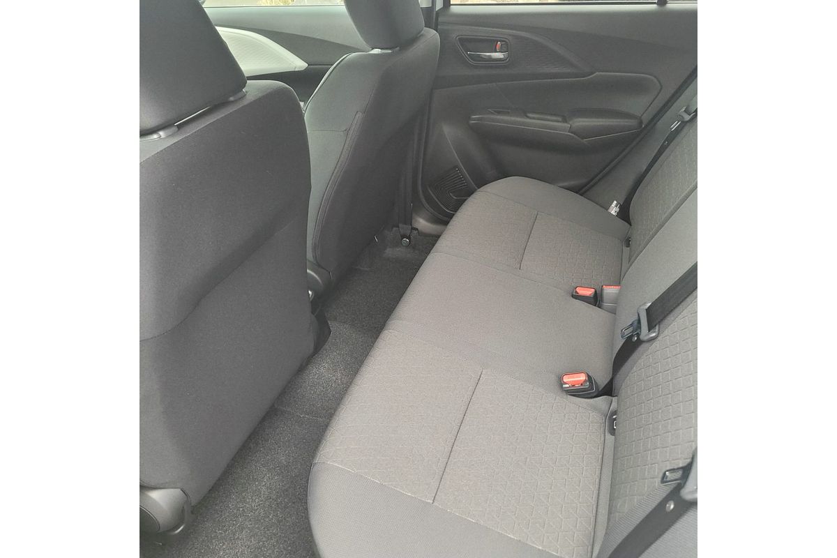 2024 Suzuki Swift Hybrid Plus UZ