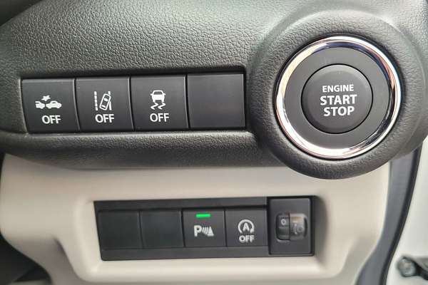 2024 Suzuki Swift Hybrid Plus UZ