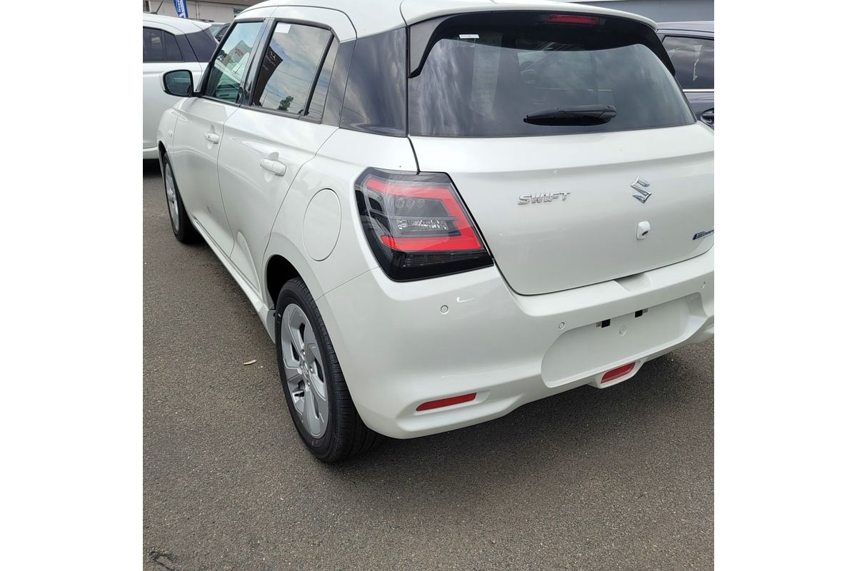 2024 Suzuki Swift Hybrid Plus UZ