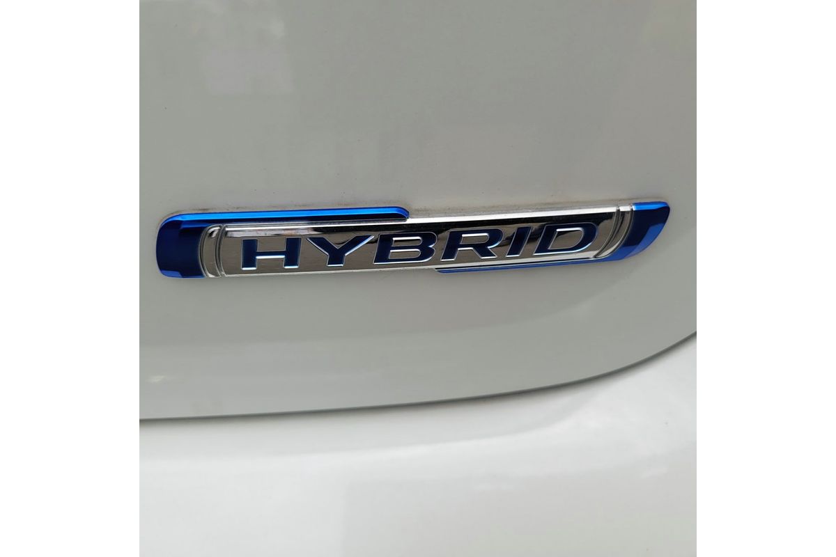 2024 Suzuki Swift Hybrid Plus UZ