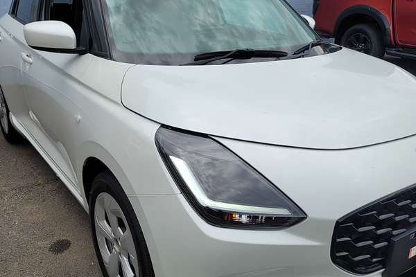 2024 Suzuki Swift Hybrid Plus UZ