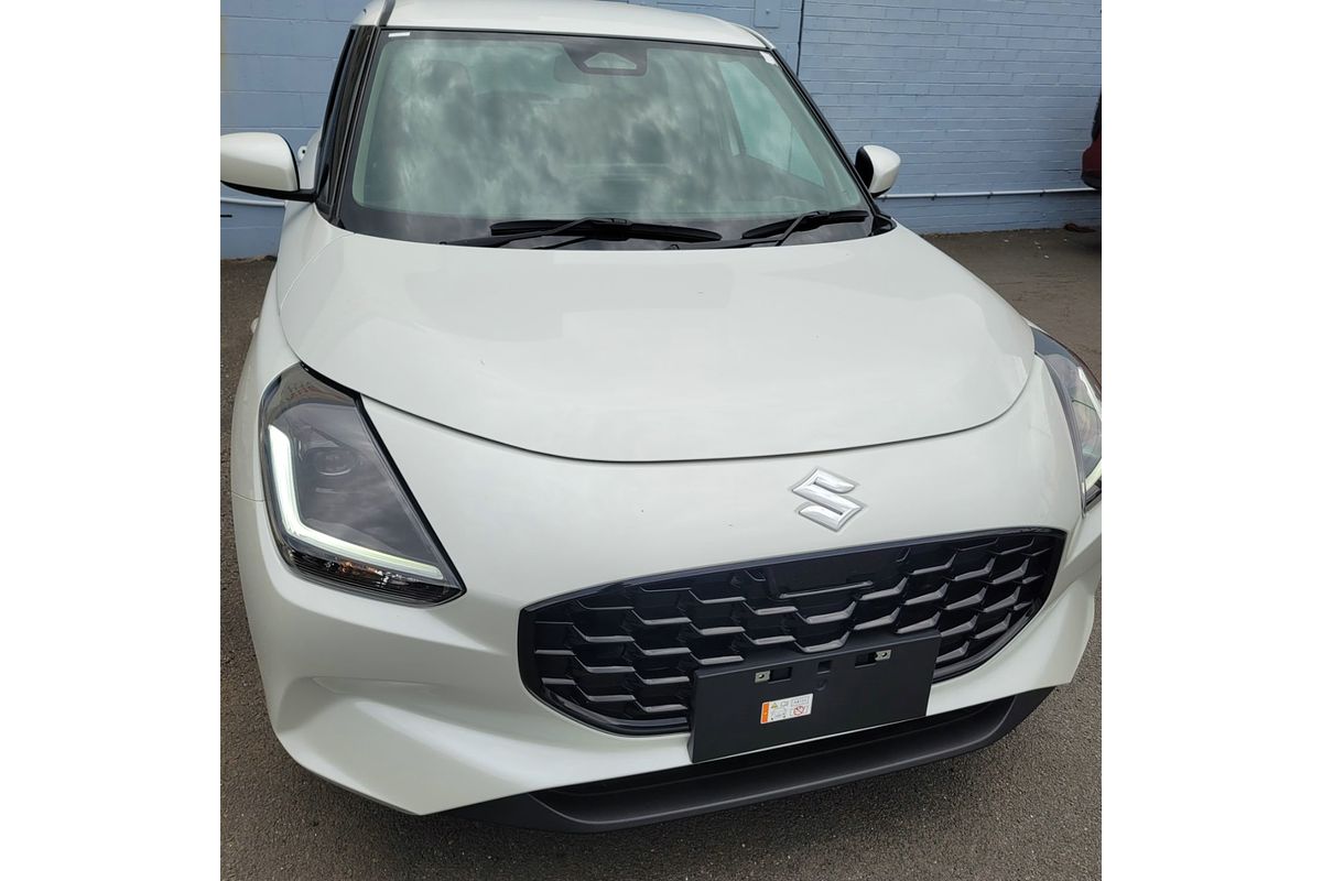 2024 Suzuki Swift Hybrid Plus UZ