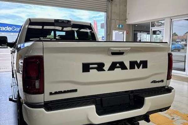 2025 RAM 2500 Laramie DJ 4X4
