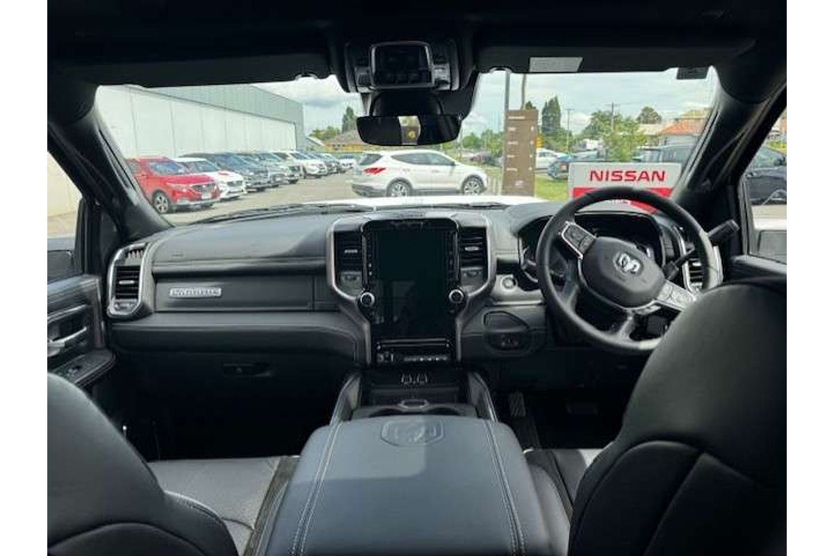 2025 RAM 2500 Laramie DJ 4X4