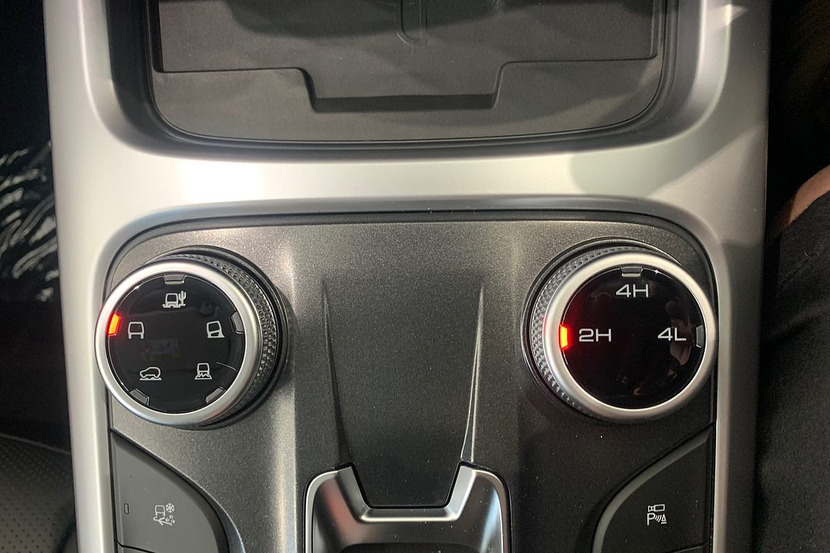 2025 GWM Tank 300 Ultra P01