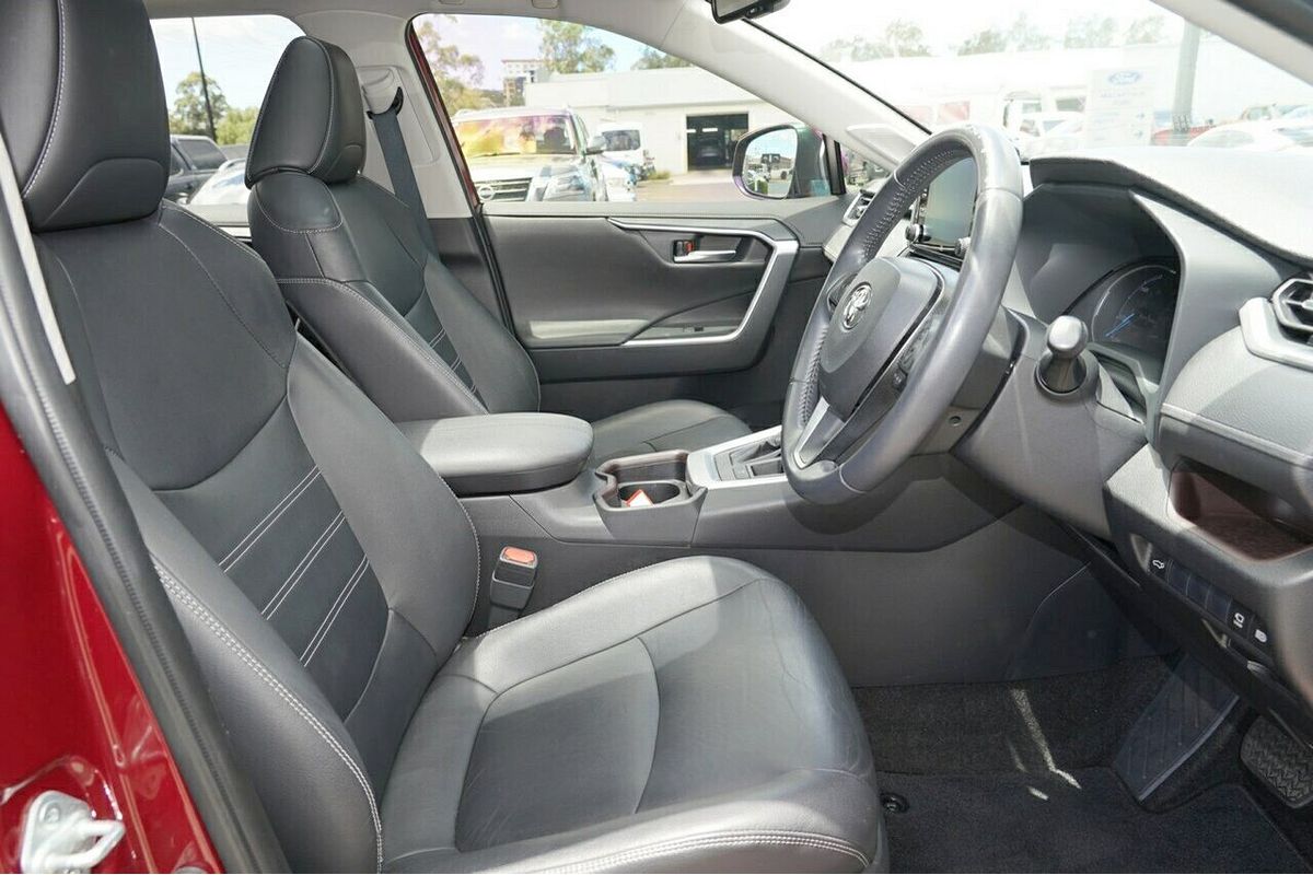 2020 Toyota RAV4 Cruiser AXAH52R