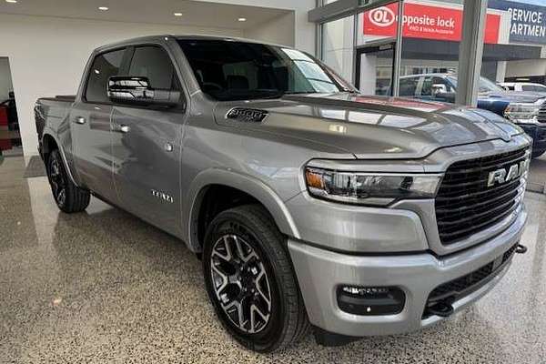 2025 RAM 1500 Laramie Sport Hurricane SO RamBox DT 4X4 SWB
