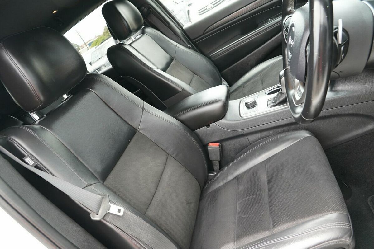 2020 Jeep Grand Cherokee Night Eagle WK