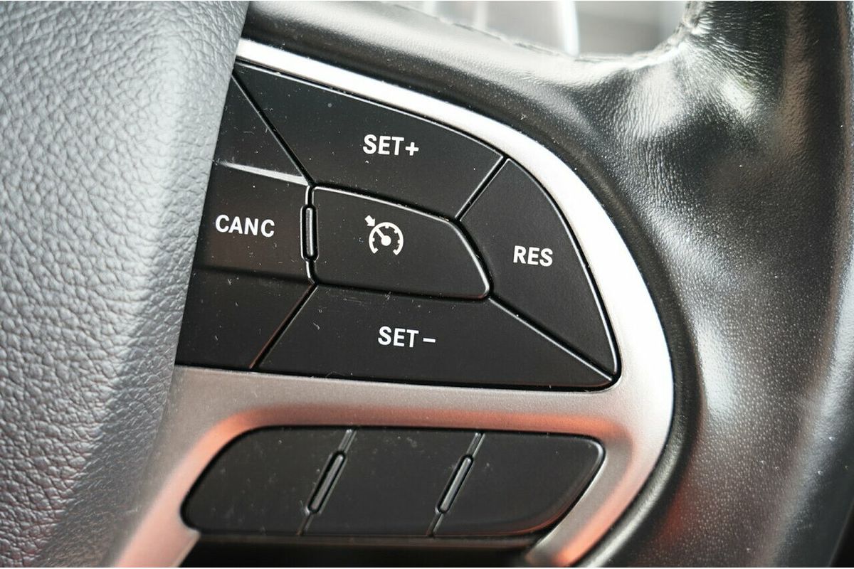 2020 Jeep Grand Cherokee Night Eagle WK