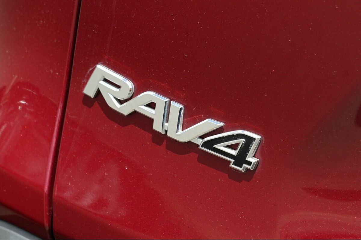 2020 Toyota RAV4 Cruiser AXAH52R