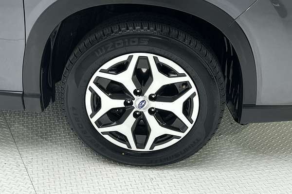 2020 Subaru Forester 2.5i S5