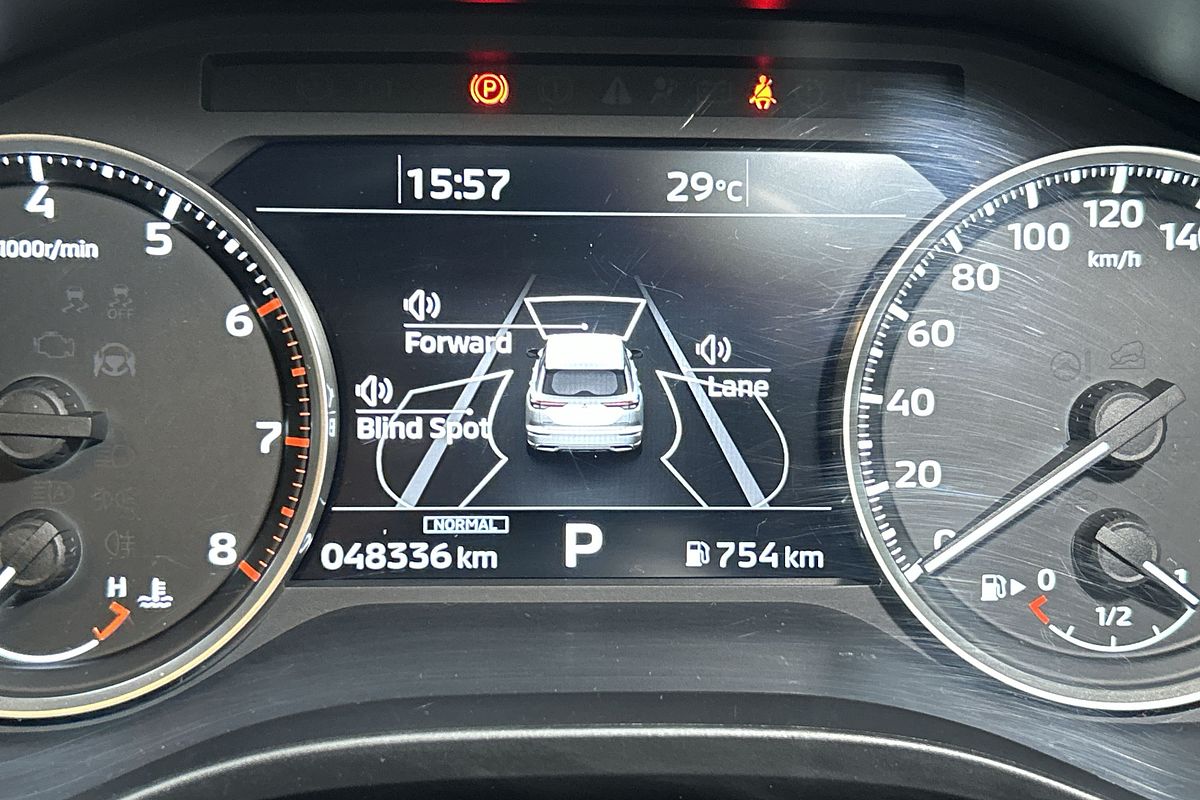 2023 Mitsubishi Outlander LS ZM