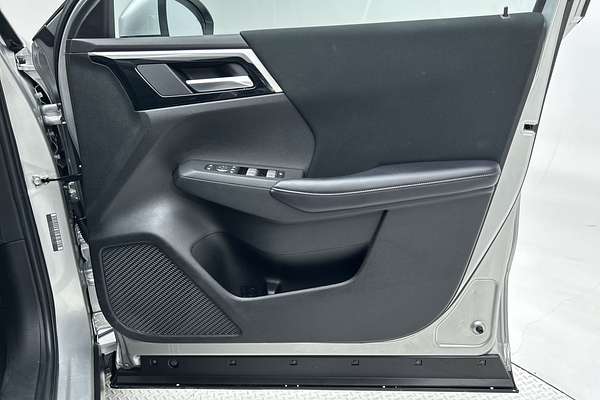 2023 Mitsubishi Outlander LS ZM